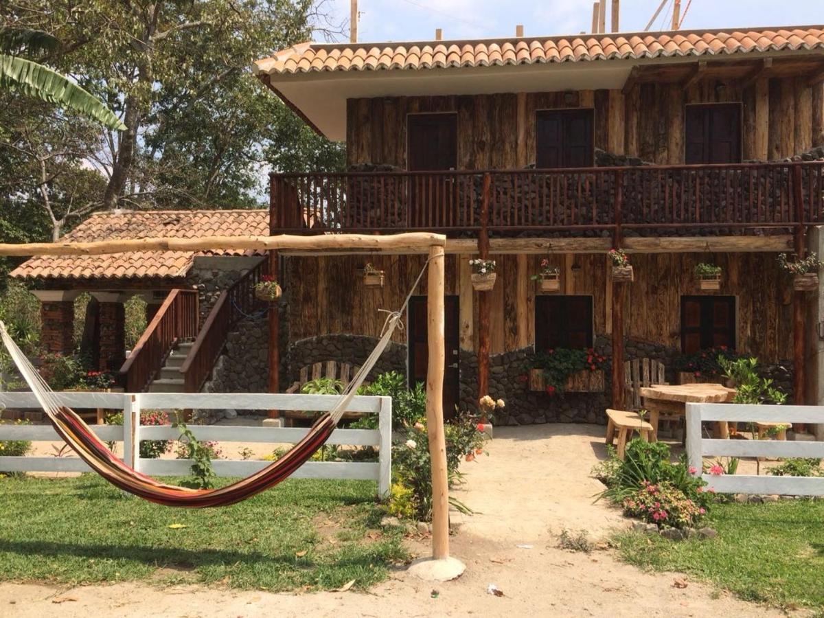 Cabanas De Tzununá Esterno foto